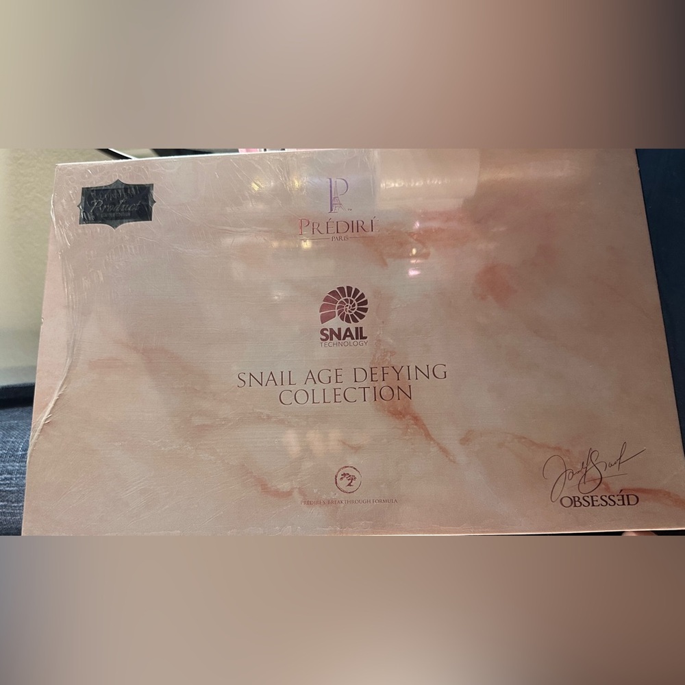 Snail Age Defying Collection